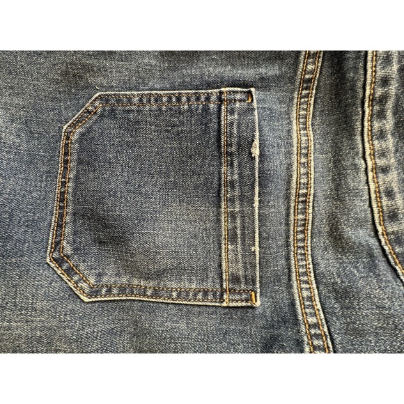 Old Navy Womens Jean Shorts California Stretch Blue Denim size 10 High Rise - Picture 11 of 12